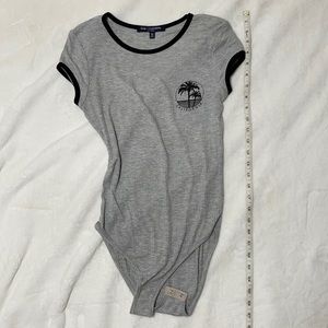 Short sleeve bodysuit